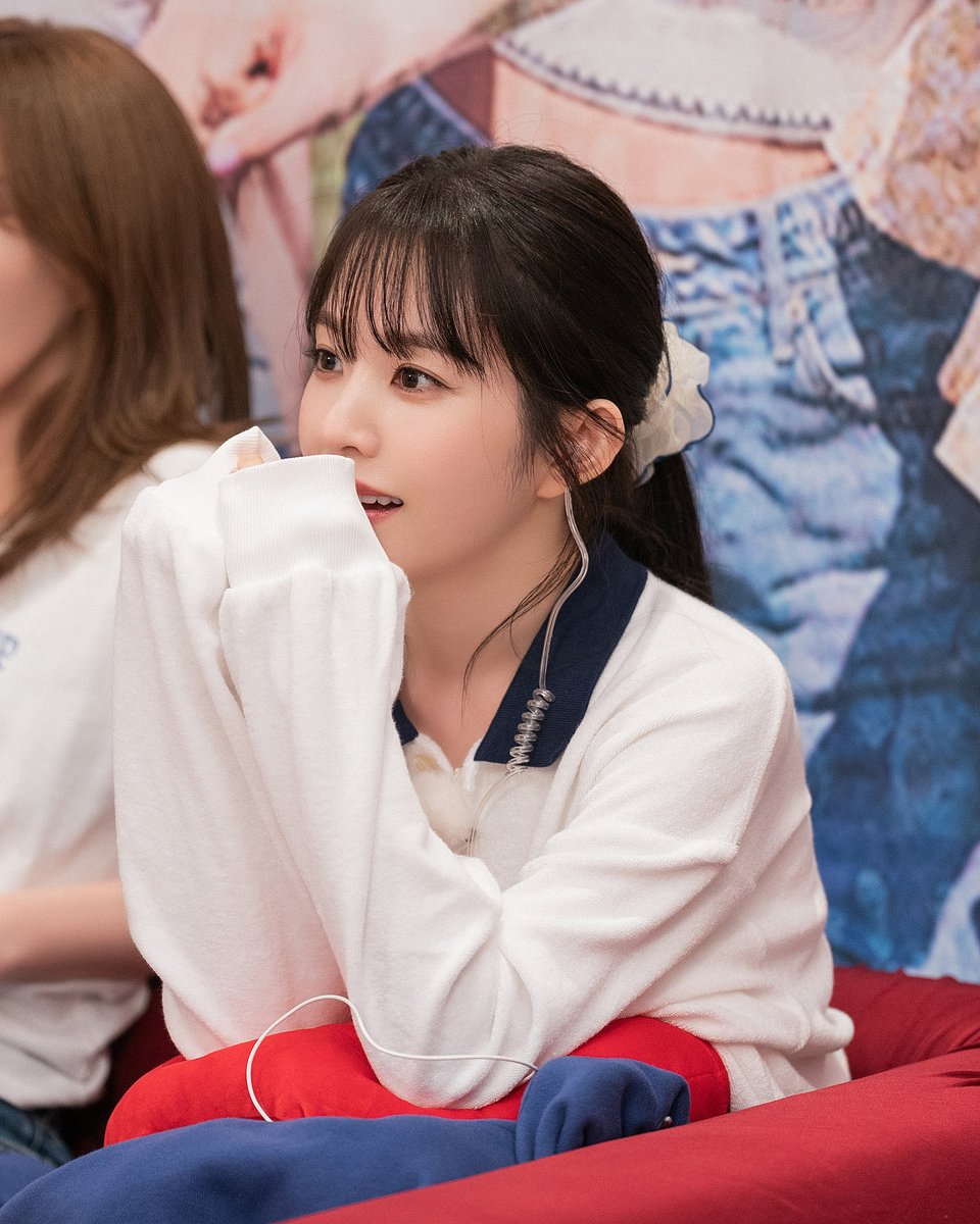 RVsmtown's tweet photo. <레벨업 프로젝트 시즌6> EP.4 촬영 현장 스틸 공개

뭉쳐서 더 귀엽고 행복한 레벨이들의 팀UP 데이!
마지막까지 함께해요💓

🎬 EP.04 온에어 일정
➫ 2026.09.04 (Fri) 8PM (KST)
• Mnet: 30분 특별 편성
• Wavve: 풀버전 독점 공개

📱YouTube 풀버전 클립 공개 (https://t.co/Y7BbcxZFfK)
➫ EP.03: 2026.09.04 (Fri) 8PM (KST)
➫ EP.04: 2026.09.11 (Fri) 8PM (KST)

#RedVelvet #레드벨벳
#LevelUp_Project6 #레벨업프로젝트6