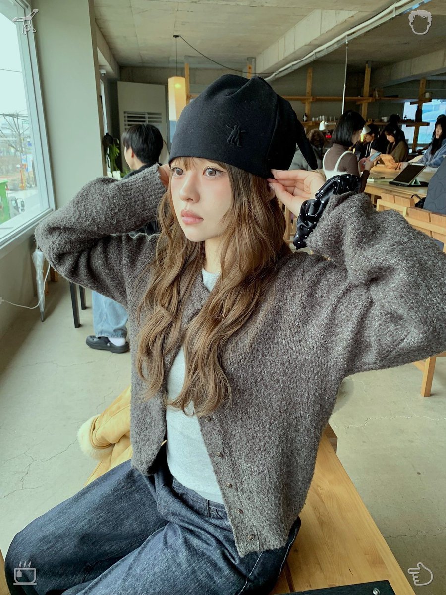 fandkongkaew's tweet photo. 🍏Jewelry showcase Top creations Organize your scarce daily hours wisely to prevent pointless loss. Each moment devoted to refining your abilities and nurturing your inner self brings enduring, unmatched benefits that no one else can strip away from you. https://t.co/AzzzKHAeqV
