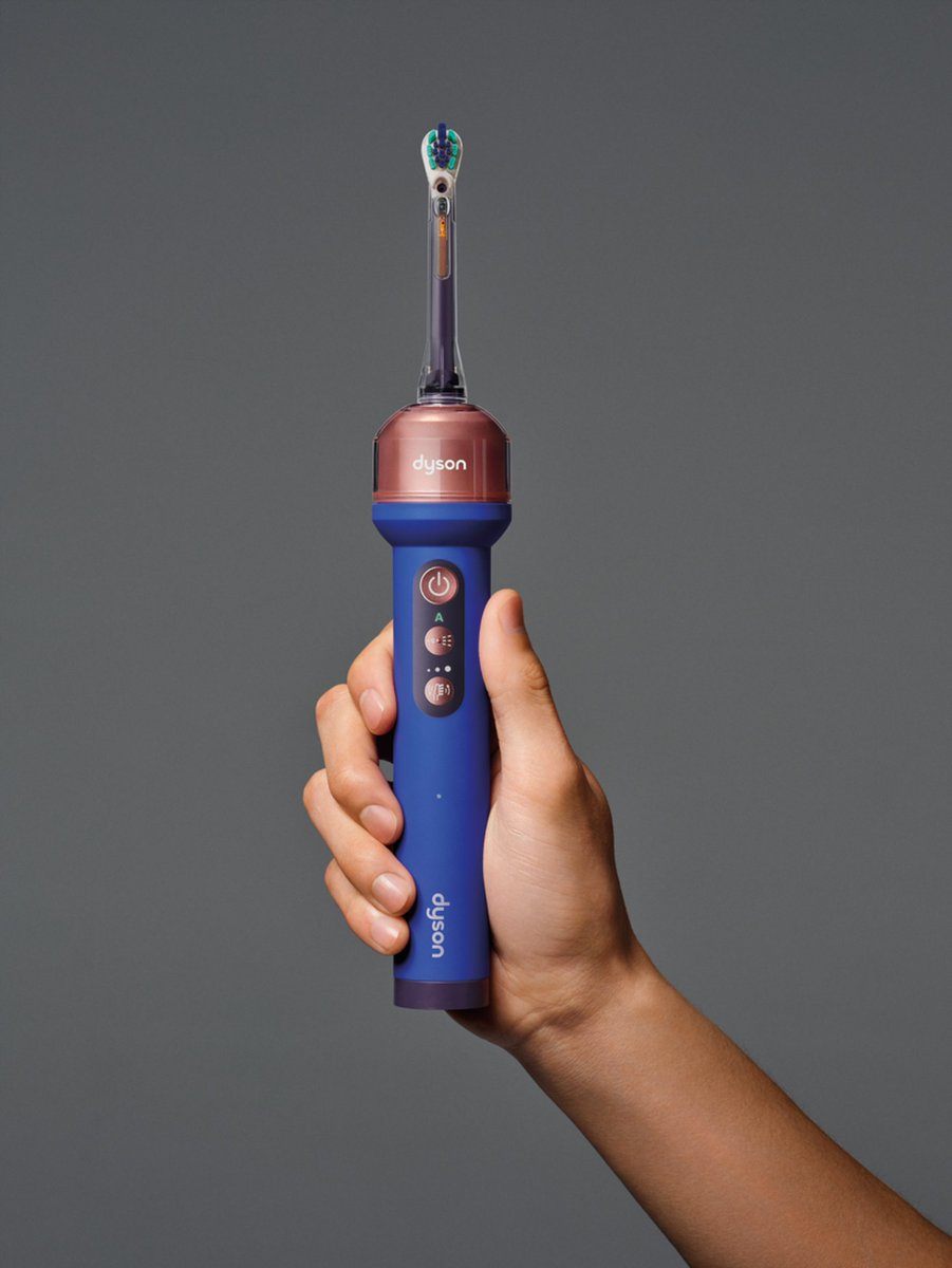 jorskiclips's tweet photo. This is why 5090's are $5,000 

So Dyson just dropped a $500 AI toothbrush with cameras in it. Yeah this went viral ‘cause this thing scans your teeth 28 times a second and blasts mouthwash into the gaps you missed within miliseconds 

They somehow spent 6 years making this, used over 600 engineers, and trained the AI on almost 500,000 dental images. There’s even a live camera feed in the app so you can watch it in real time 

Half the internets saying this is insane engineering While the other halfs calling these straight flock cameras. They'll never ever top the Dyson Zone though