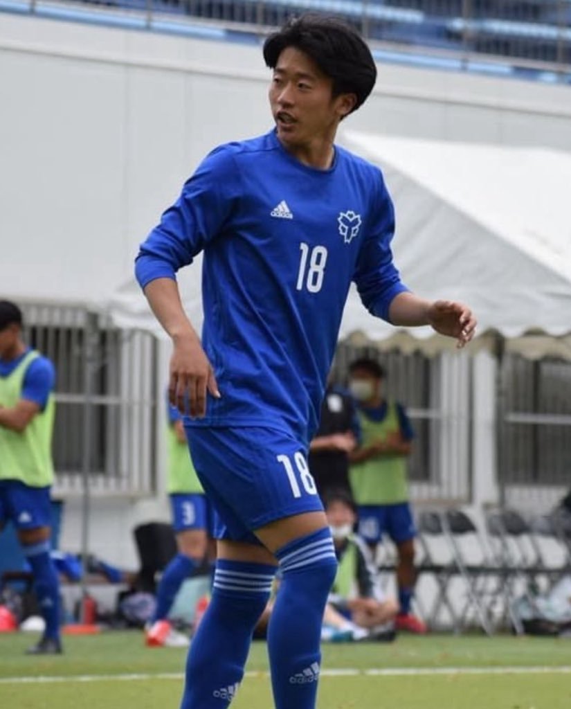 xwsaum's tweet photo. ⚽️部リポストでプレゼント🎁 https://t.co/p6KVc2S02X