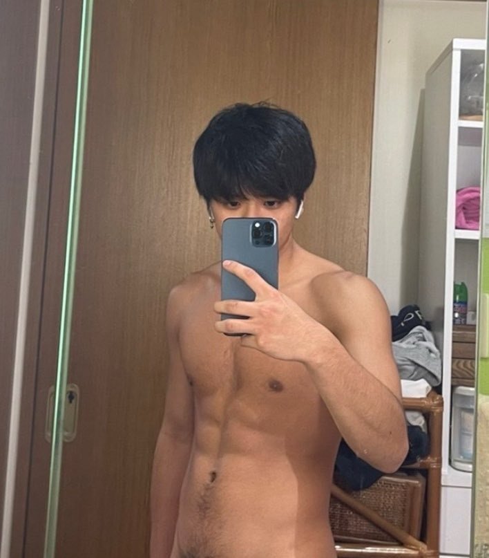 xwsaum's tweet photo. リポストでプレゼント🎁 https://t.co/jGNh7Y2vH1