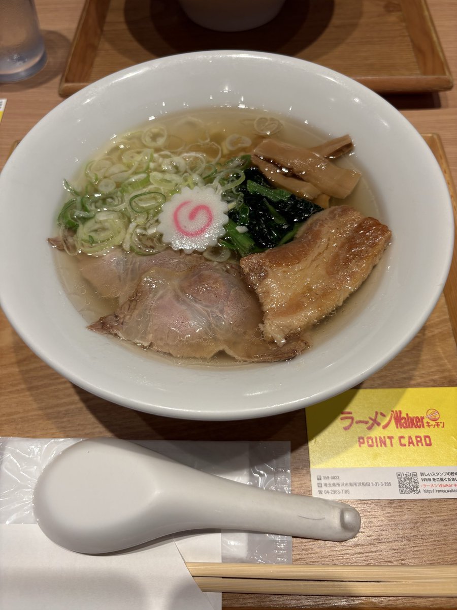 yonoma912's tweet photo. 麺屋一元堂@東所沢（ラーメンＷalkerキッチン）
⚪︎とろ豚中華そば🐖
⚪︎とろ豚塩中華そば🧂

#ラーメンＷalkerキッチン
#とろ豚中華そば
#一元堂
#岡山・倉敷市
#醤油1200円塩1300円 https://t.co/C6mpqpD6sV