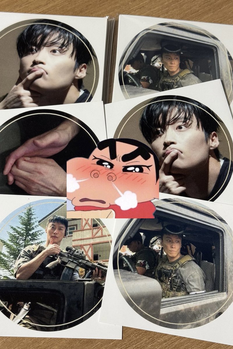 dududamm's tweet photo. 쭌님이 나눔해주신 스티커 ♡
진짜 왕크왕귀!! 덕분에 잘생긴 남성..더크게보느라 광대가 안내려와요 https://t.co/UyYZRegUWP