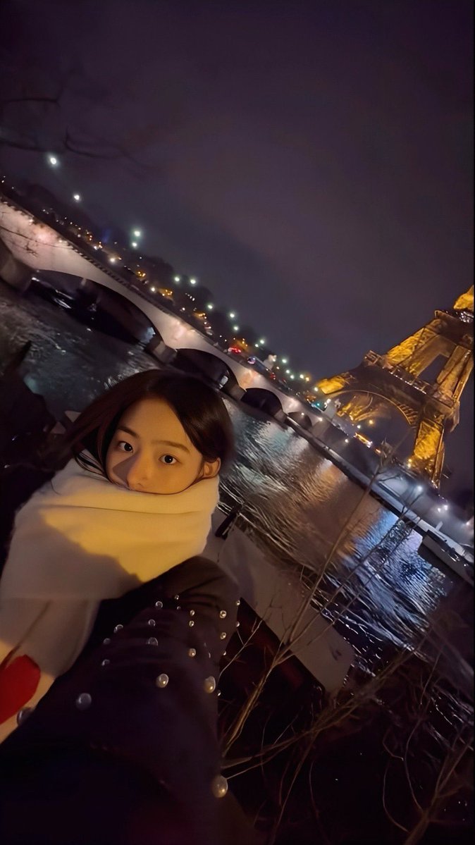 info_Neil_p's tweet photo. 아랑하는 여행지 바이브 민지 짤들 https://t.co/zCndLoua9l
