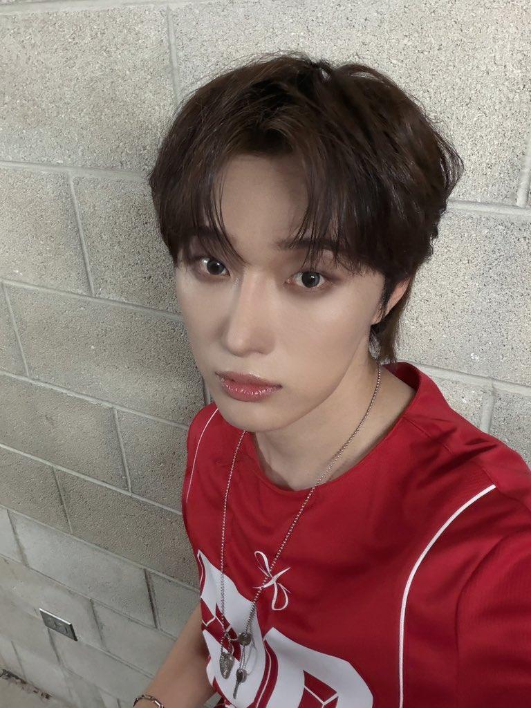 OmegaX_members's tweet photo. [#OX]

Chicago! Did you have fun tonight?!
I had SO much fun!🔥

#OMEGA_X #오메가엑스
#재한 #JAEHAN https://t.co/DNaClB89uq