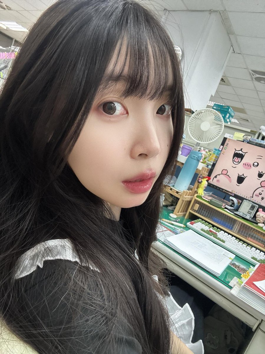 rachel27gw6's tweet photo. 我就是那種 外表很乖 私底下是會想被掐脖子 打巴掌的那種😂
#藥師 https://t.co/mzIyfxY1Ku