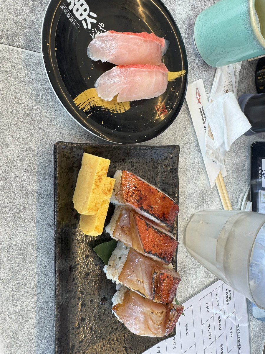 cbsfrevo's tweet photo. 遅めのスタートだが下田まで来てしまった！
どんやにて金目を！ https://t.co/WhaBdZNeWN
