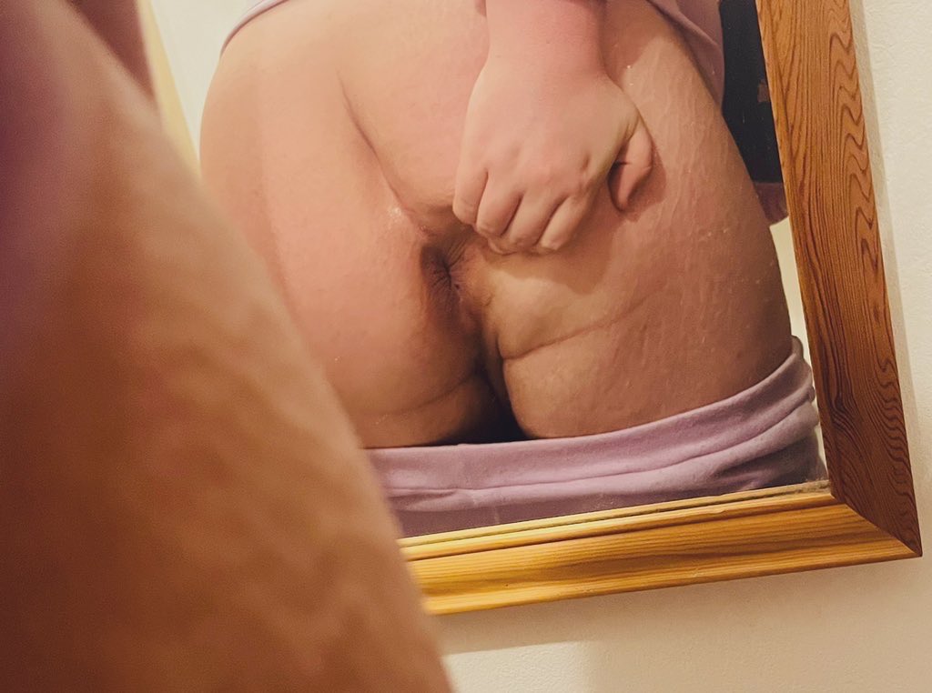 SissySidney18's tweet photo. Asspussy Hole 🍑🕳️ https://t.co/UoSkc2lRQH
