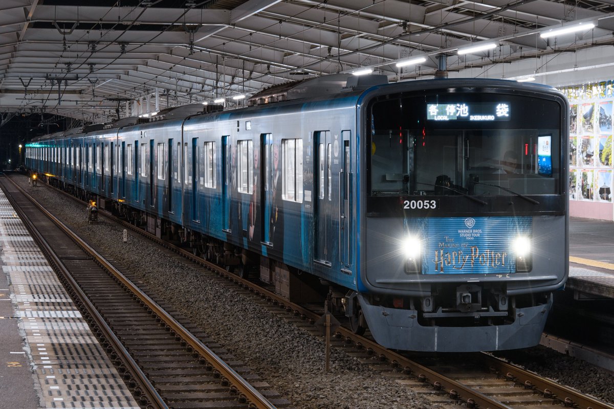 nk75mi's tweet photo. こっち元に戻すのが先だろ https://t.co/Emh7ZyBhWl