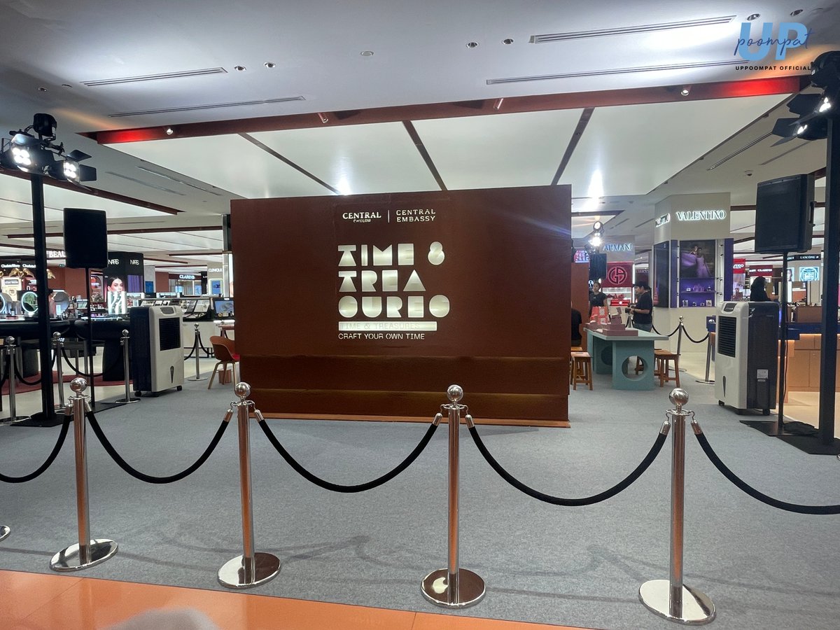 UppoompatTh's tweet photo. พื้นที่หน้างาน TIME &amp; TREASURESในวันนี้

มาร่วมส่งกำลังใจให้ "UP POOMPAT" BRAND GUEST LONGINESกันนะคะ

#uppoompat https://t.co/lt2zhf8ngI