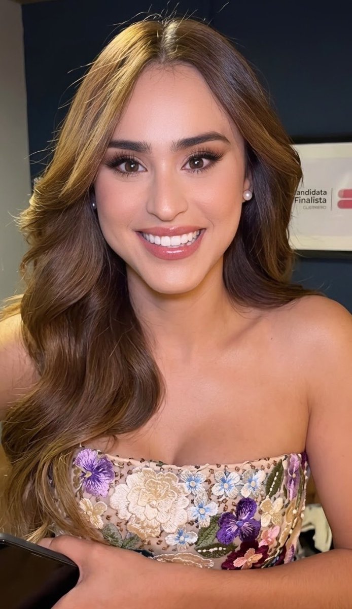 iamclima_maeta's tweet photo. Nuestra preciosísima chica del clima.🌸💖
YANET YA GANÓ 
#YanetGarcía https://t.co/LqFTWJ1Exs
