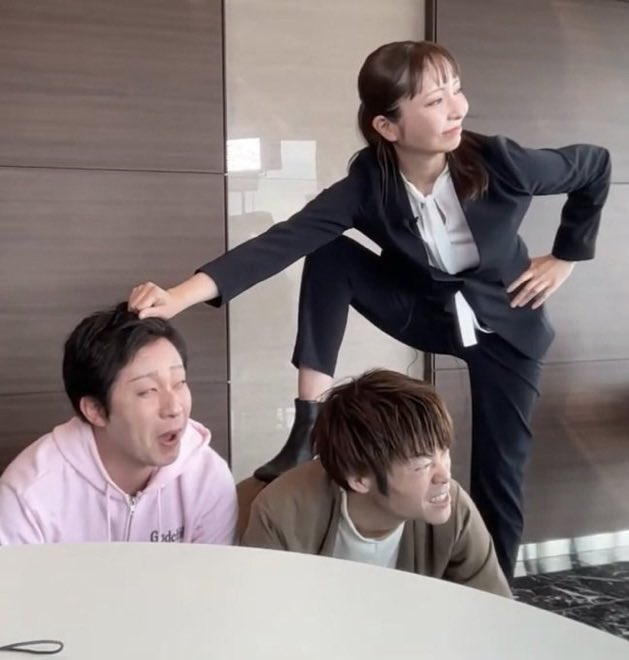 satoshi_hamada's tweet photo. 私が大津綾香に訴えられている件

裁判する権利は誰もがあるが

この裁判をすることで

大津綾香自身のやってきたことが

より多くの方々に知られるリスクを

考えなかったのだろうか？

ｰｰｰｰｰ

訴状によると、大津氏が問題視したのは、ユーチューバーの男性が運営するYouTubeチャンネルに2024年6月、「【政治パロディアニメ漫画】立花孝志VS大津綾香　まとめ」のタイトルで投稿された動画だ。
動画では、大津氏がSMプレイを内容とする政治資金パーティーを開いたとする内容が紹介されていたという。