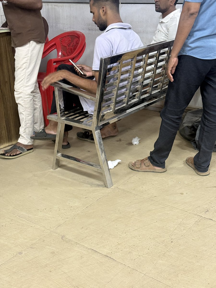 iamAuros's tweet photo. @KatakaDM @MahalingMukesh @HFWOdisha @MohanMOdisha 
@DrSantruptMisra  non-trauma,SCB. Patients need more sanitation but here cleaning staff, securities &amp; others having their sandals and shoes &amp; can roam around randomly. Hop your housekeeping grows for ptnts. https://t.co/U816cDW9kO