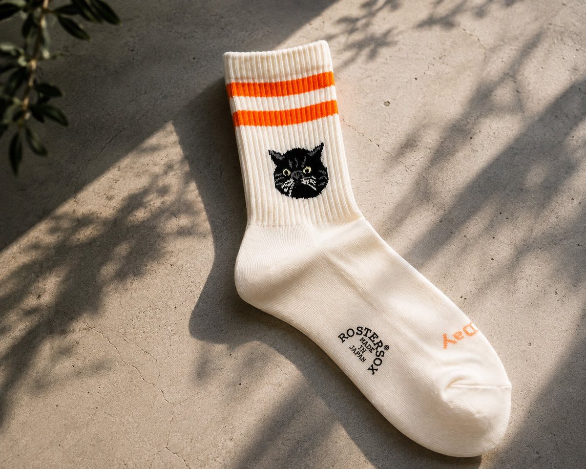 _Birdseye's tweet photo. Vaundyさんが着用されていた猫ソックス🐈

ROSTER SOX「CAT」のIvory / Orangeです。

こちらは完売となりました。

お問い合わせも多くいただいたため、11月中旬入荷分の予約受付を開始しています。

Ladies / Mens

#Vaundy #ROSTERSOX 

https://t.co/zZ3pZYmPqy https://t.co/Z2cnAfF3Zb
