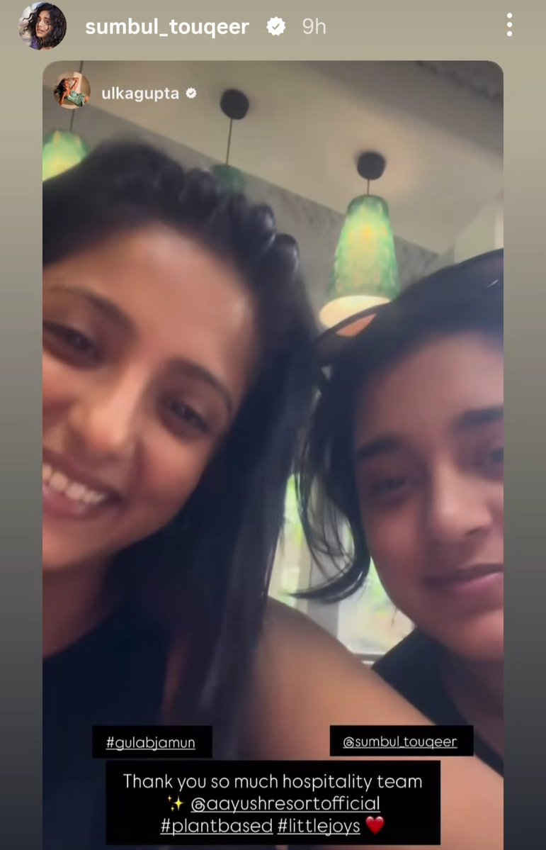 NazneenNeon's tweet photo. Awww 🥹🥰🥰❤️❤️

.
.
.
.
#SumbulTouqeerKhan https://t.co/W3yBO3aDF7