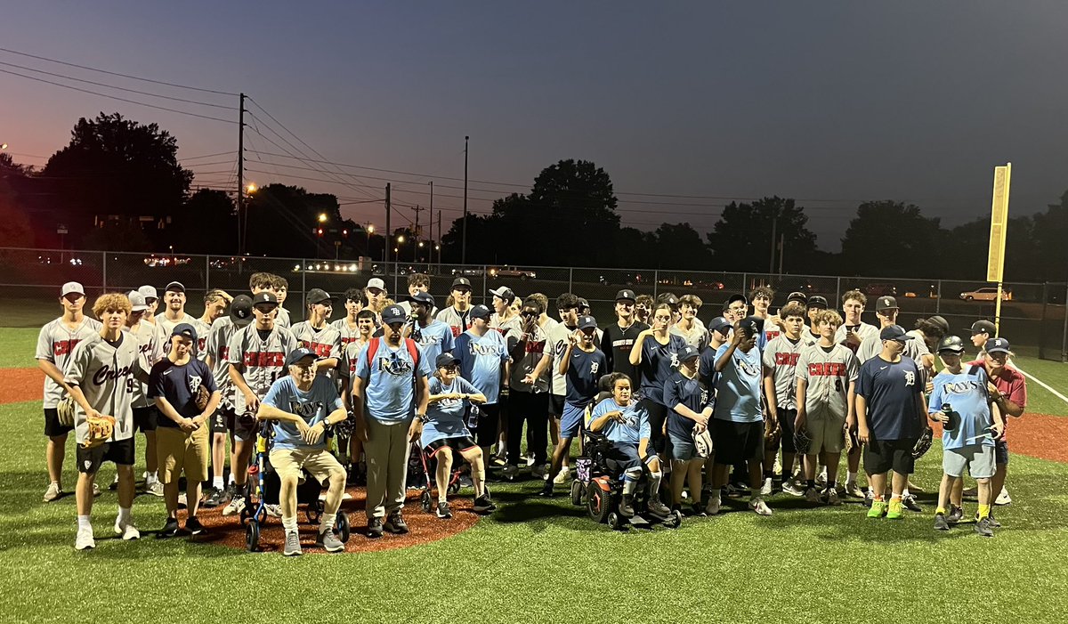 Redhawks_9AAAA's tweet photo. Had a blast with our guys at the David Price Miracle Field! Grateful for the opportunity to serve this league! @cityofmborotn https://t.co/N2QcYWf0H3