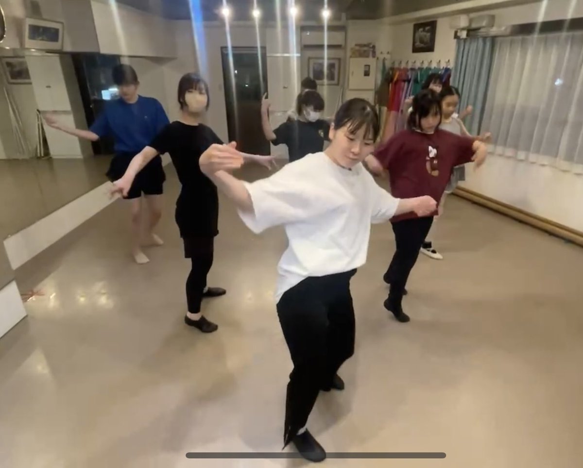 HayHaydance's tweet photo. 多摩市・聖蹟桜ヶ丘「kポップダンスクラス」https://t.co/RrhZEEkLwe 入門と初級クラス♪月2回土曜日ですが、11月からは月4回になります♪ダンス未経験でも大丈夫👌年齢不問♪まずは体験レッスンから
#多摩市 #聖蹟桜ヶ丘 #kポップダンスクラス #京王線kポップダンスクラス #生徒募集中 https://t.co/Ssj76YOOfn