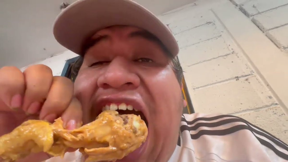 oldmancarrot's tweet photo. @NovaSuperStar30 @elkarrot Si es cierto https://t.co/6UtosL0iLm