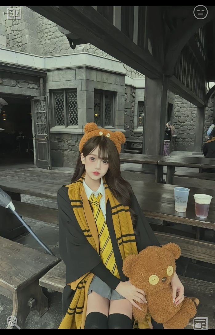 Maay_Fracaro's tweet photo. 💎Pick up some groceries and fresh milk—breakfast will be just right. Clara gave a nod, flashed a smile, and rose to her feet. She waved farewell to Mia, who was occupied with a customer, and to Lila, who gave her legs one final rub before settling into a curl on the table. Hea https://t.co/dJ9kjsr7Wn