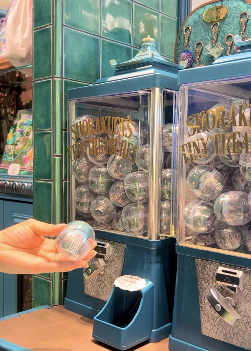小楽園 TEA SALON & BOUTIQUE в X: „小楽園 KIOSK限定カプセルトイに
