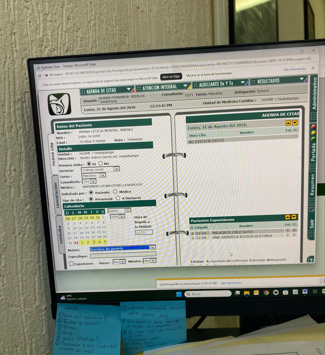 fernandansx's tweet photo. Siempre que me toca trabajar en medicina familiar y estoy haciendo notas, me acuerdo de Grisdenia cuando estuve en las practicas y me enseño a usar el simfs🥰🥰 https://t.co/WacuHgzodx