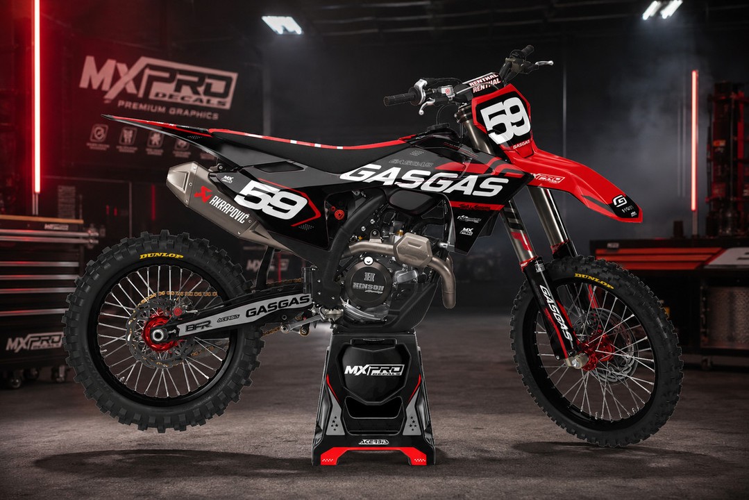 StephaneHano0u's tweet photo. Upgrade your GasGas with a sleek, glossy vinyl graphic kit. Designed for 2024–2025 models, it can be personalized with your race number and name. Durable, self-adhesive graphics cover every side of your bike. https://t.co/3pebvPXLZW