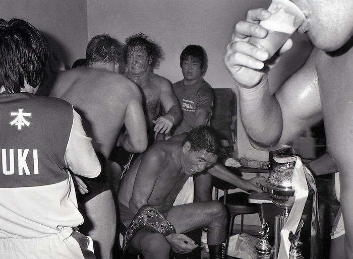 allan_cheapshot's tweet photo. #OnThisDay in 1982: All Japan: Tochigi Prefectural Gymnasium, Utsunomiya: Stan Hansen and Ron Bass failed to take Baba and Jumbo Tsuruta’s International Tag titles. Hansen invaded their dressing room and attacked Terry Funk, as Jumbo calmly drank his beer. https://t.co/vwUtOzKd13