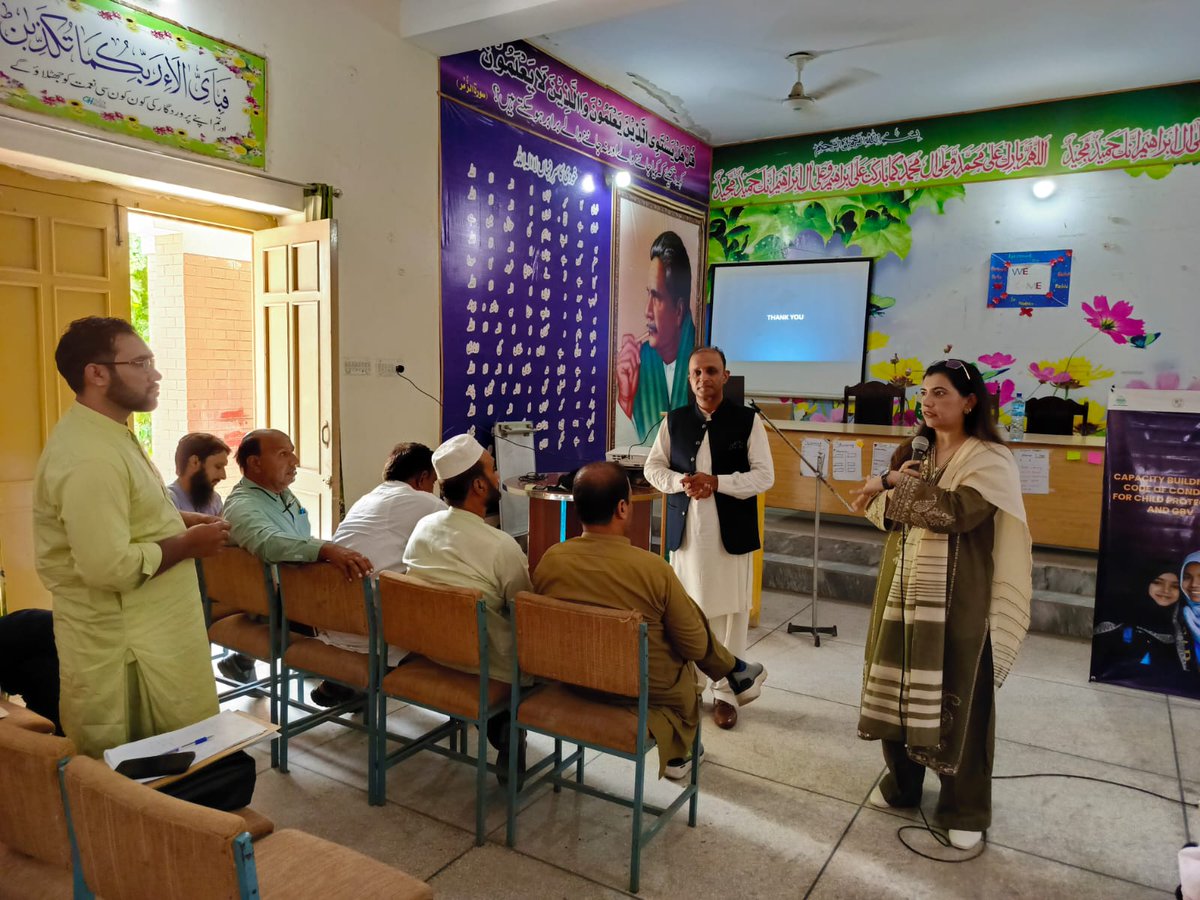 PPesrp2602's tweet photo. Capacity Building on Child Protection &amp; Prevention of GBV

Under the #GRADES Project, in coordination with #PECTAA, capacity building for field formations commenced in Okara, strengthening implementation of Child Protection &amp; GBV prevention measures in public schools. https://t.co/hVk1RhamUs