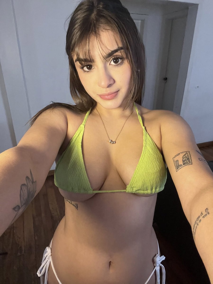 Keslaye1's tweet photo. got you curious already dont you 👀 find out what happens next on Tele its_me_rosieee ✈️ https://t.co/JgH2VUrr1T