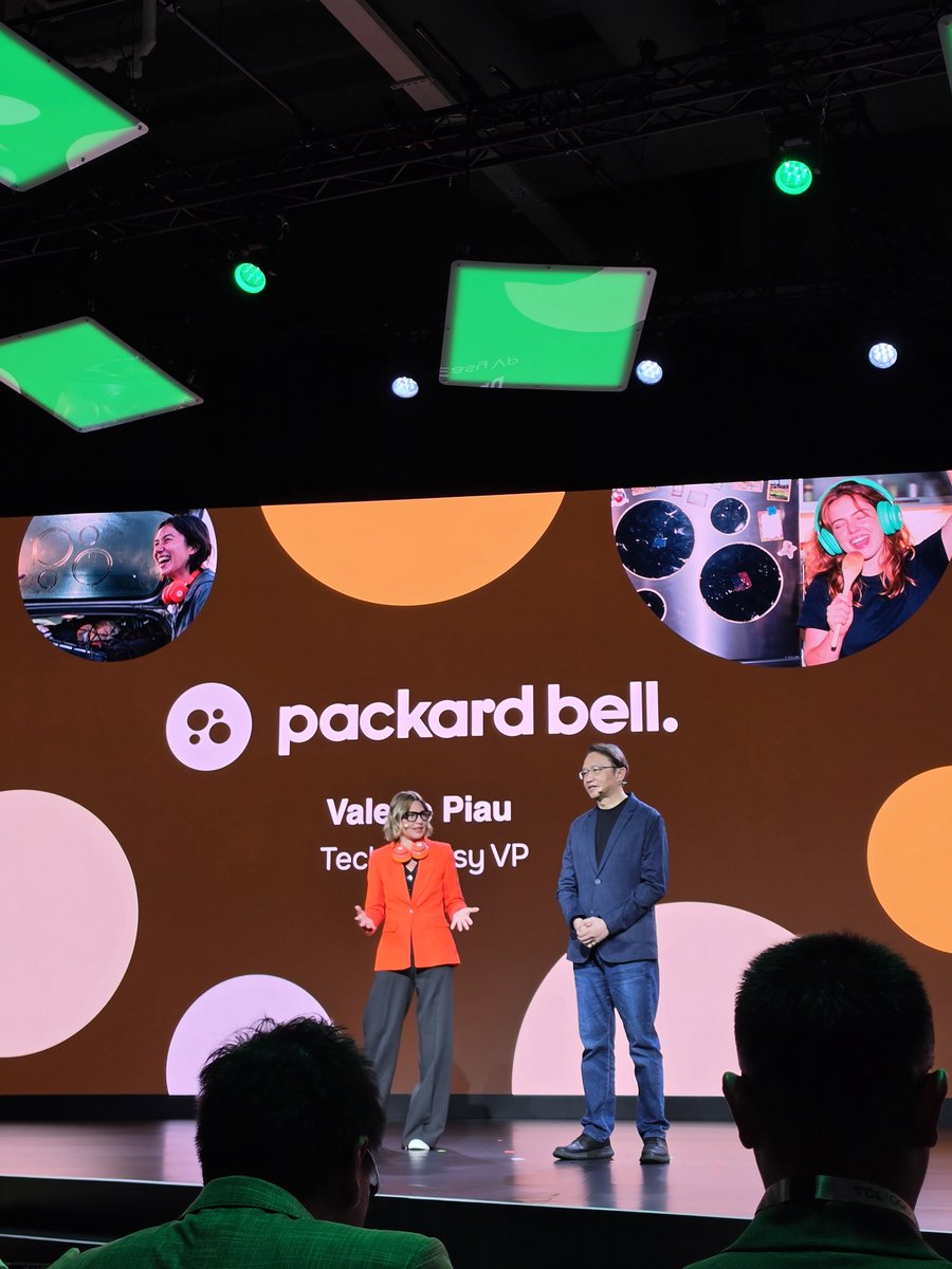 Avronaofficial's tweet photo. So Acer is relaunching Packard Bell as a budget sub-brand?! Huh??? https://t.co/twjk8t2vIH