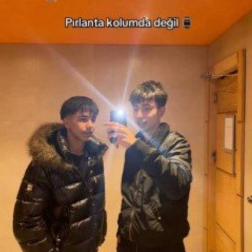 meneymn's tweet photo. SKANDAL İDDİA!!
"Caninin gerçek fotoğrafları ve ismi burda. 
Bu piçler  Kırıkkale den değil. 
İstanbul dan.." https://t.co/RFPZMsKMOH