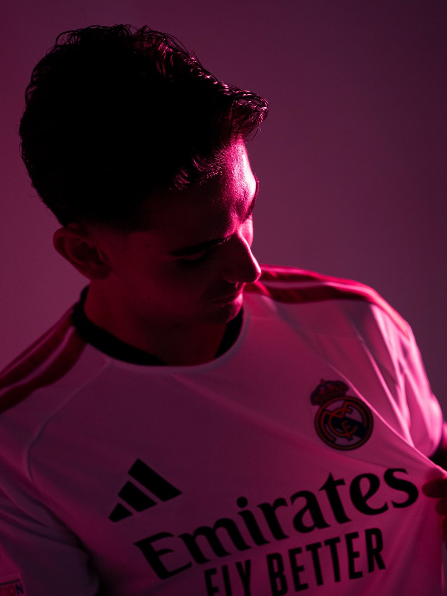 MH_1902's tweet photo. 🚨🚨🚨🚨عاجل — رسميا🚨🚨🚨🚨

خورخي راجادو لاعبا لـ ريال مدريد قادما من أتلتيكو مدريد https://t.co/5LaNWuuKi1