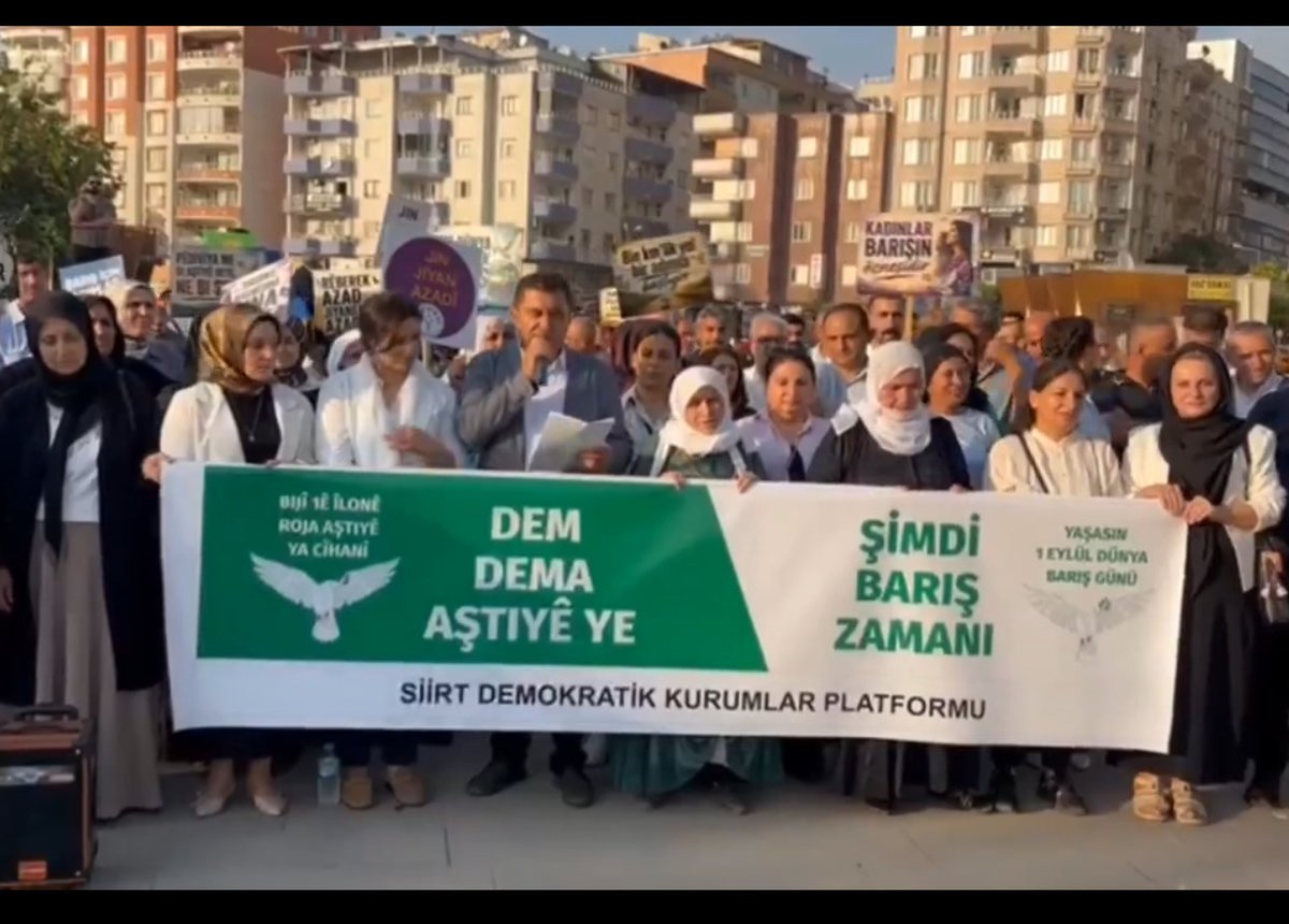 _tayhatice_'s tweet photo. 1 Eylül Dünya Barış Günü vesilesi ile Barışa dair sözümüzü yeniledik.
1 Eylül Dünya Barış Günü Kutlu Olsun.. https://t.co/SGFZ0Yle50