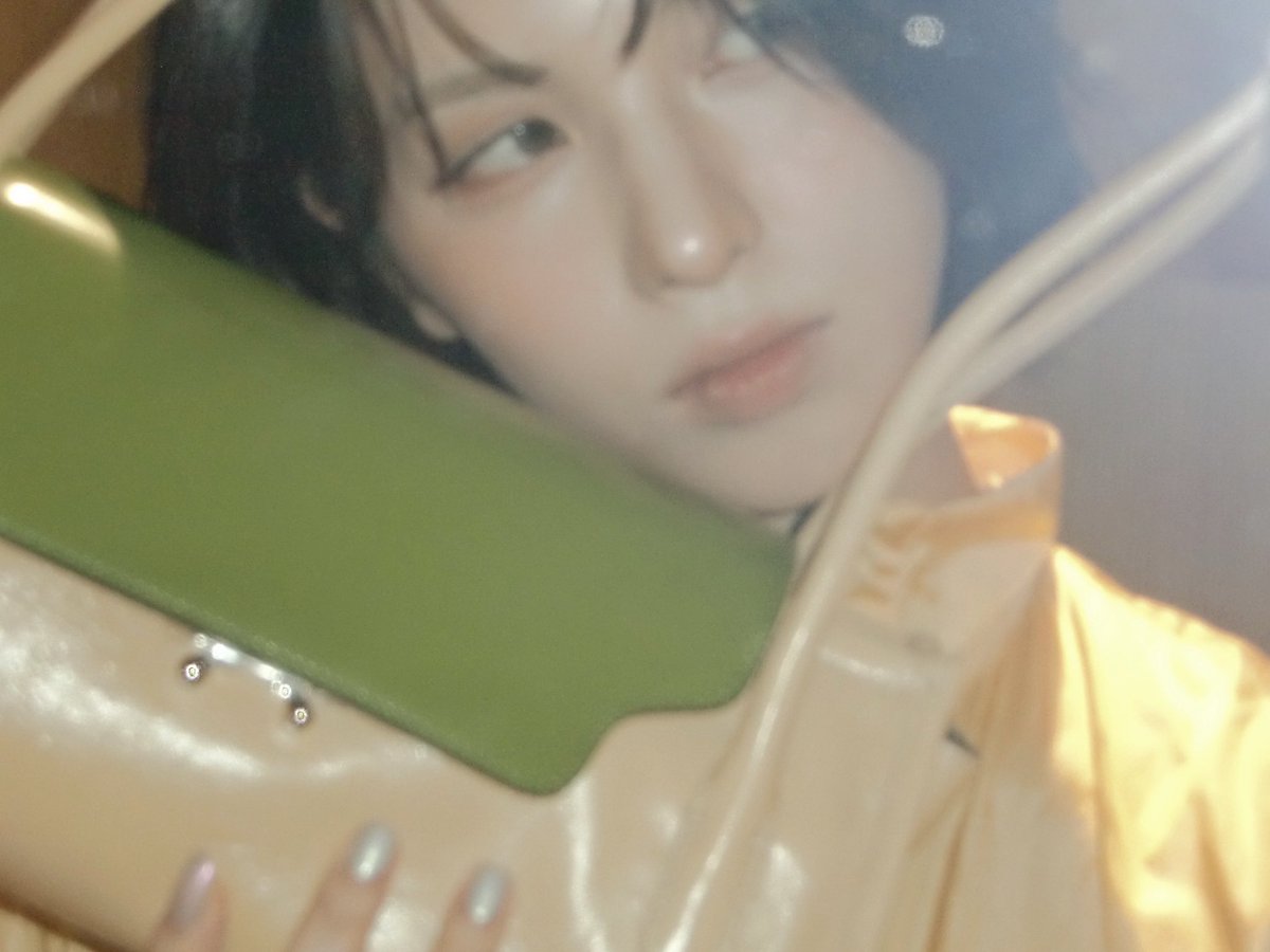 WE_NMIXX's tweet photo. MARNI💛💚

#NMIXX #엔믹스
#배이 #BAE https://t.co/EGttRjNhyh