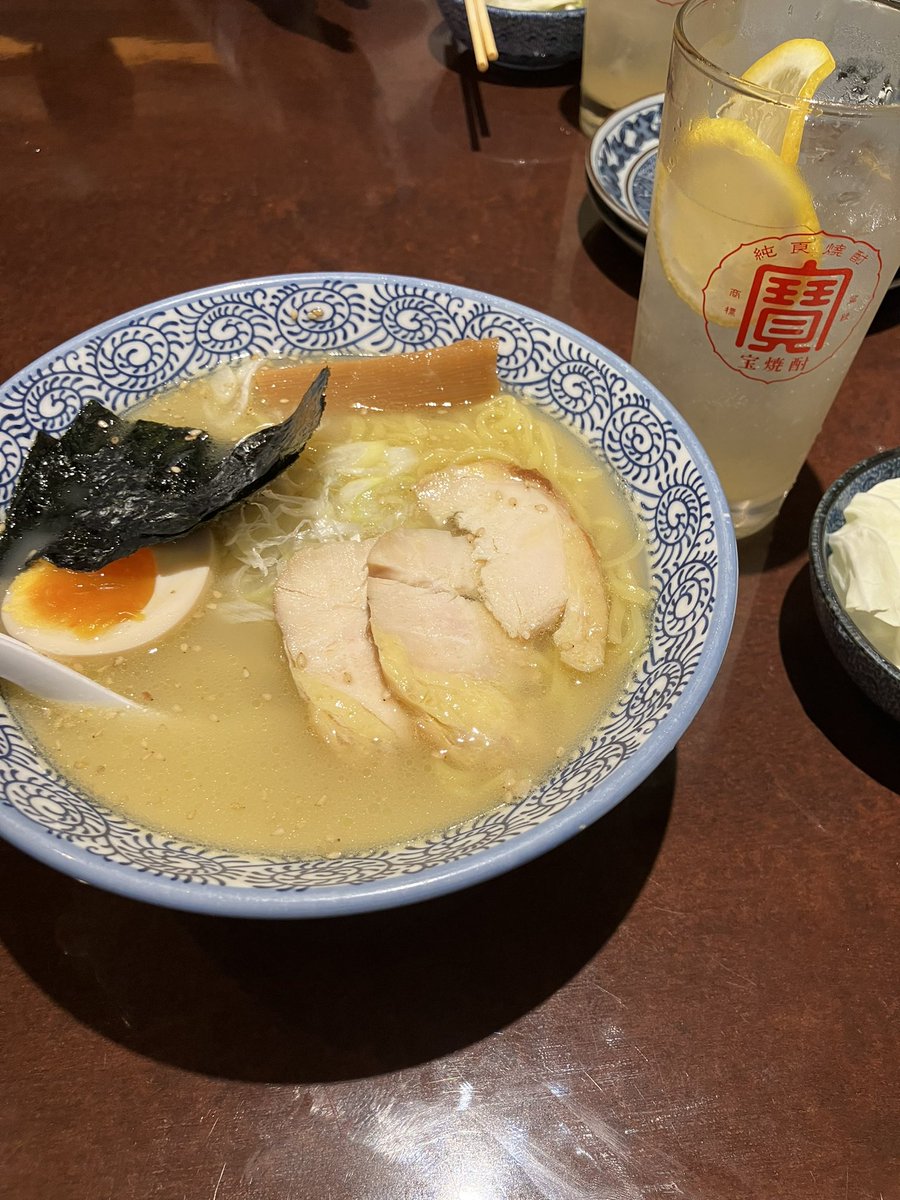 epowas_A's tweet photo. ハリポタの舞台想像よりよかった！
やっぱ帰る日11日なったー https://t.co/yXhfdTXAue