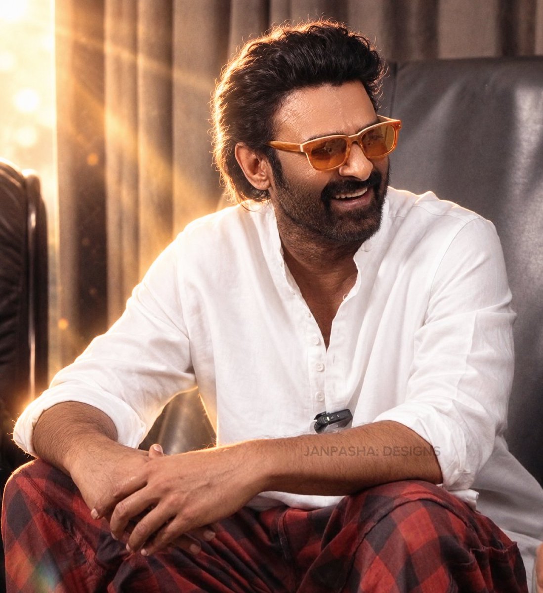 JanpashaTweetz's tweet photo. #Prabhas‌ Anna 🤍🧡 https://t.co/x6Ef530HLq