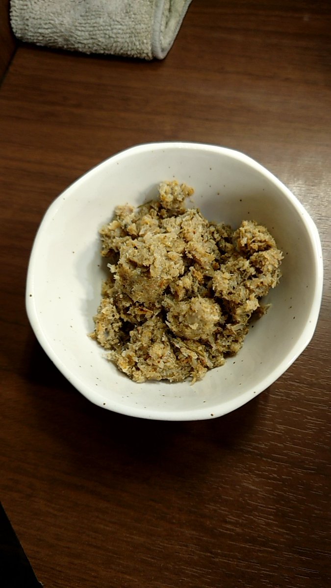 carbee719's tweet photo. 煮干し中華そば 山形屋さん
【限定Ｂ】淡麗鮎らーめん肉増し海苔増し＋半熟卵＋チャーシュー丼🙏🙇‍♂
山形屋さんで好きな限定を久しぶりに😊
スッキリとした優しい鮎の味わいに別皿にて提供されたペーストを少しずつ混ぜるとだんだん強い🐟️の味わいに😍
つるつるっとした麺も美味🤩
ご馳走様でした https://t.co/yqql9gnMON