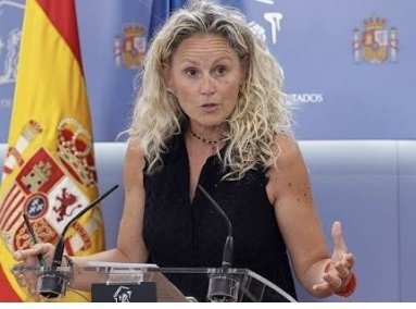 Salvaeulogio's tweet photo. Según la HDLGP....... "No es una manifestación a favor de Ceuta, es una manifestación en contra de Pedro Sánchez " https://t.co/GUnXUrYovP