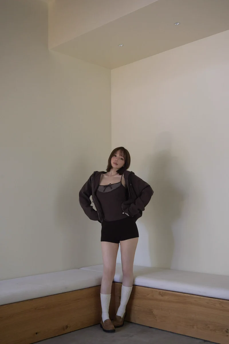 andmary auf X: „Jenny hoodie set tops color brown/gray ¥14,300-tax