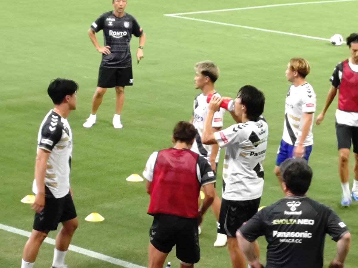 o1978gam's tweet photo. 先発アップ終わりました😃 https://t.co/zZzkZSRTFe