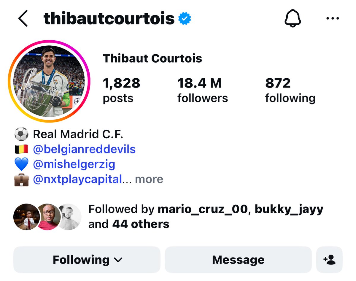 thatsam009_'s tweet photo. The goat debate according to Ronaldo fans https://t.co/bDcva786Ew