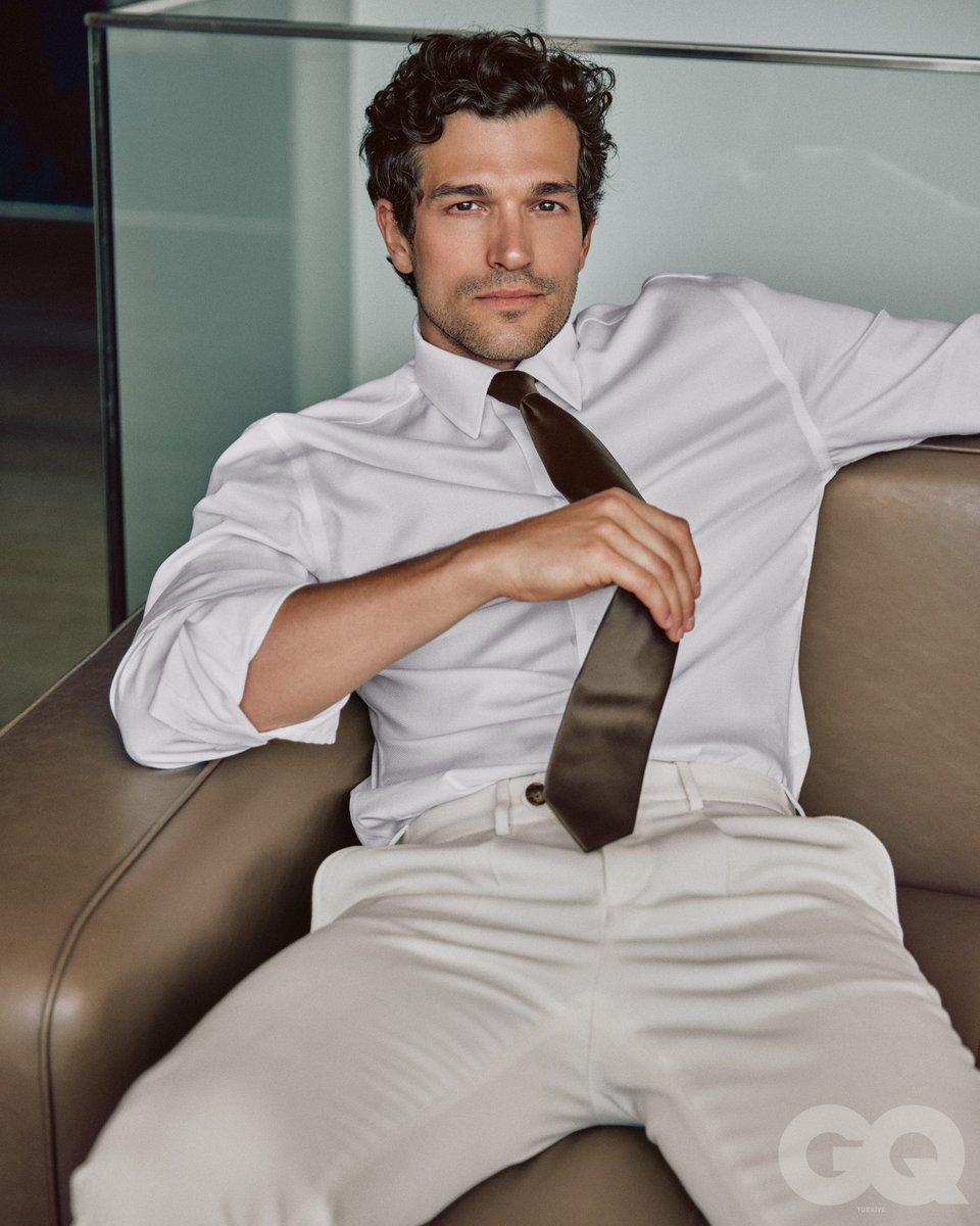 paulkellyorg's tweet photo. Paul Anthony Kelly photographed by Cristian Hunter for GQ Türkiye. https://t.co/0RniMOpJkU