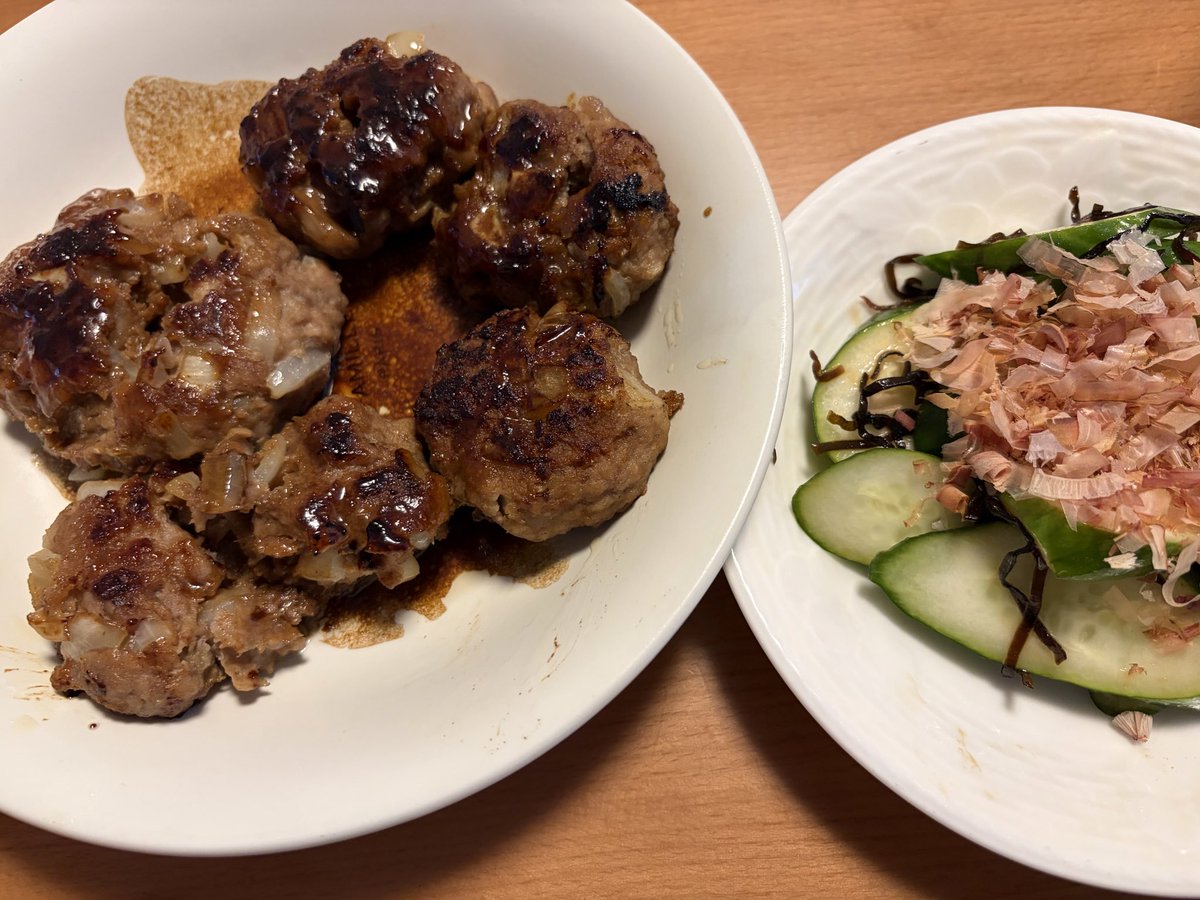 reality91259's tweet photo. はい昼ごはん！

みんなのおかげですわ https://t.co/Qlbg2Mvjd2