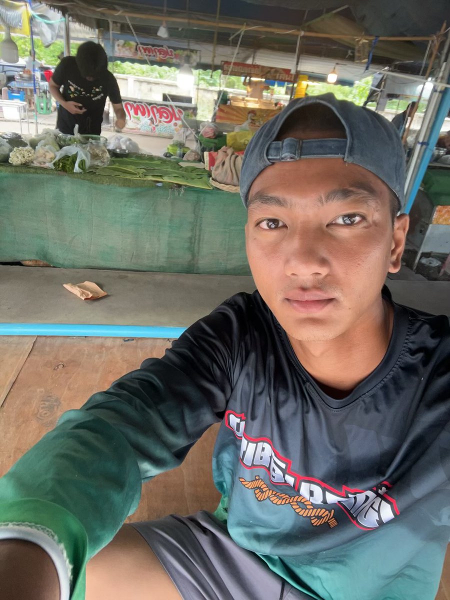 yudpad's tweet photo. เหงาจัดอยากมีคนให้ตอก #ท่าม่วง #กาญจนบุรี https://t.co/aO422HrMGV