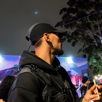 dannmour's tweet photo. #NovaFotoDePerfil https://t.co/4pjlDbHGcj