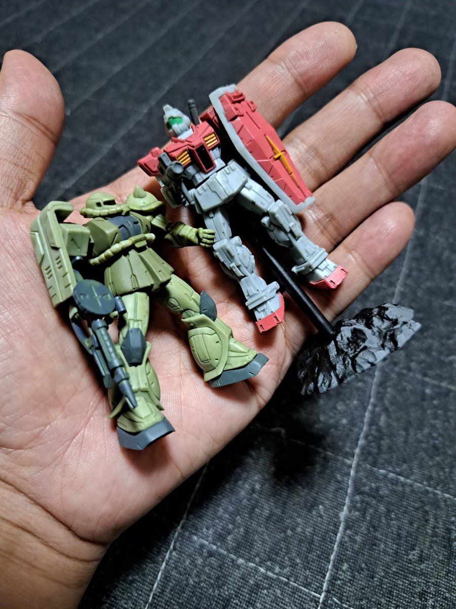 ppla5101's tweet photo. 屋根裏の物置から出てきた
20年以上前のガンダム

これ食玩だっけかなｰ  忘れてる
たぶん中途半端に集めてたやつ

#ガンダム https://t.co/G9QRL0sMr5