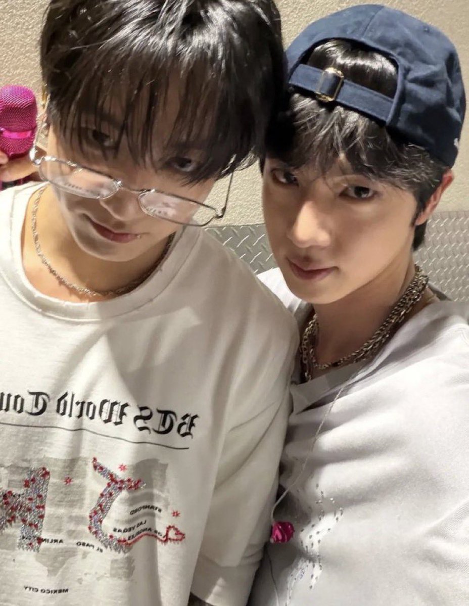 koonimies's tweet photo. if you think we feel emo watching jungkook grow up just imagine how seokjin feels that’s his BABY right there https://t.co/pWg9JzzGzL