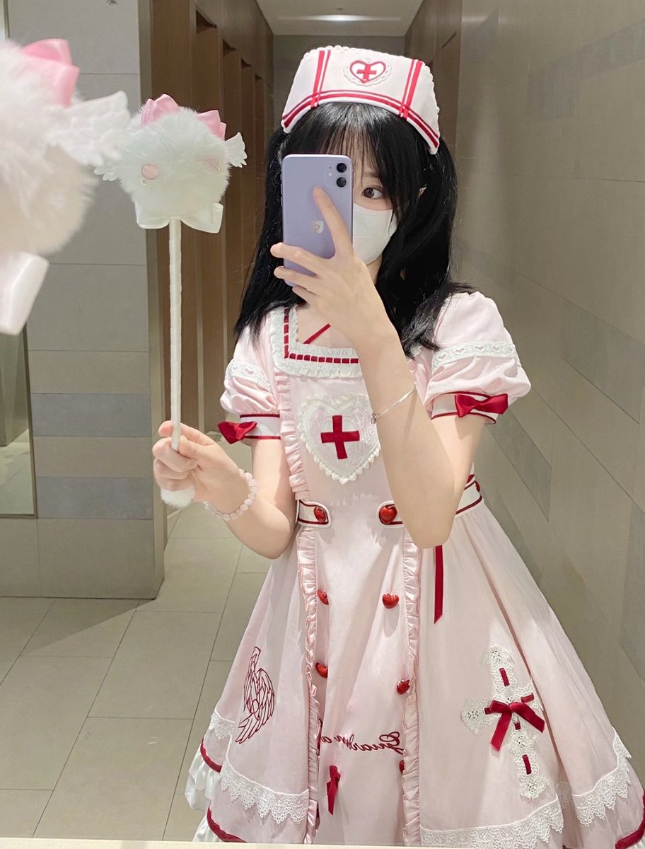 JeanP2072's tweet photo. 小红书发什么都违规,还是X好都能发

        刚拍的福,看了别说黑就行🥹

               看不看？我要删了…… https://t.co/9TnWWv1B1M