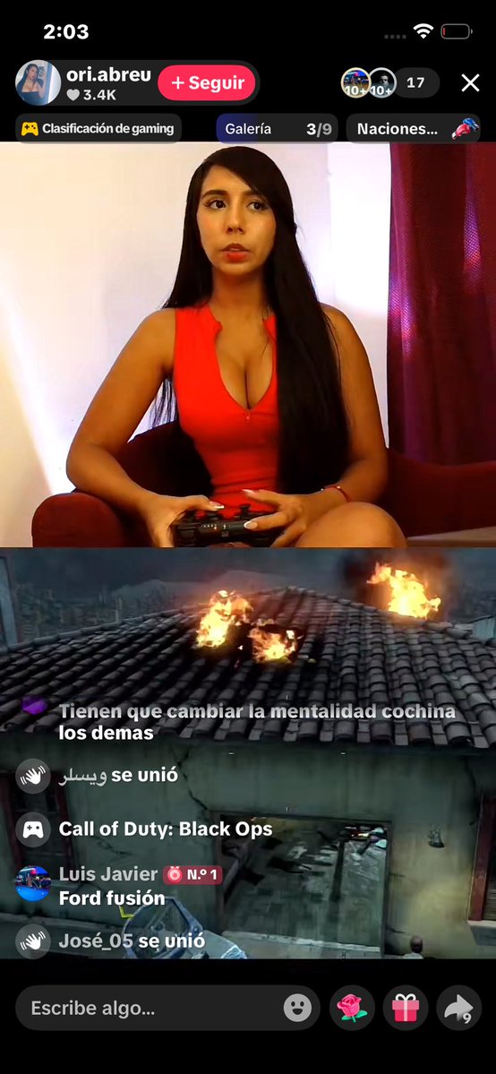 geezyde7's tweet photo. gn chat, noche de videojuegos🥰 https://t.co/LnCznQ6th1