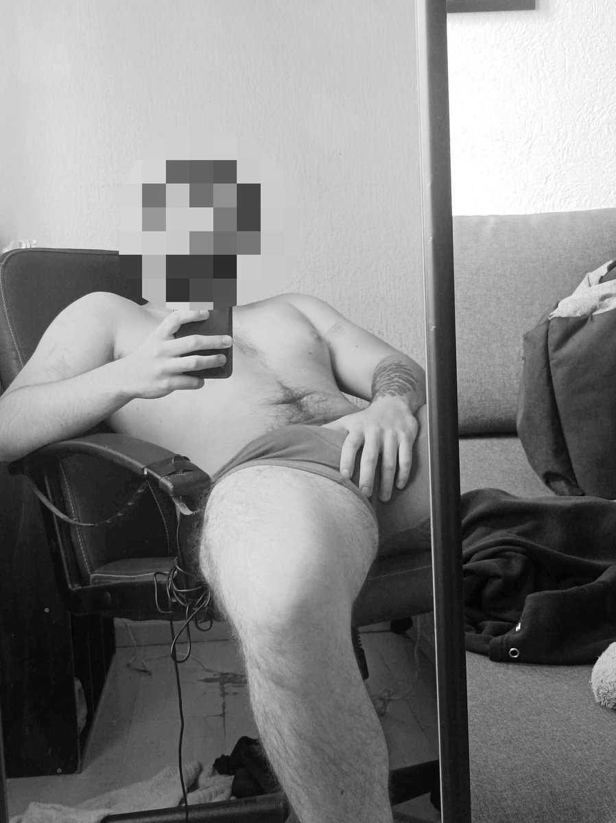 Daddy_Krow's tweet photo. Why don’t you sit on daddy’s lap darling? https://t.co/5QUwI3g57d